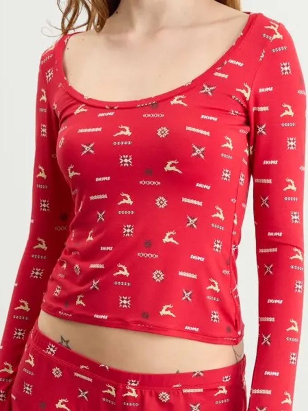 Skims Cranberry Vintage Deer Print Scoop Neck Pajama Top •Medium•